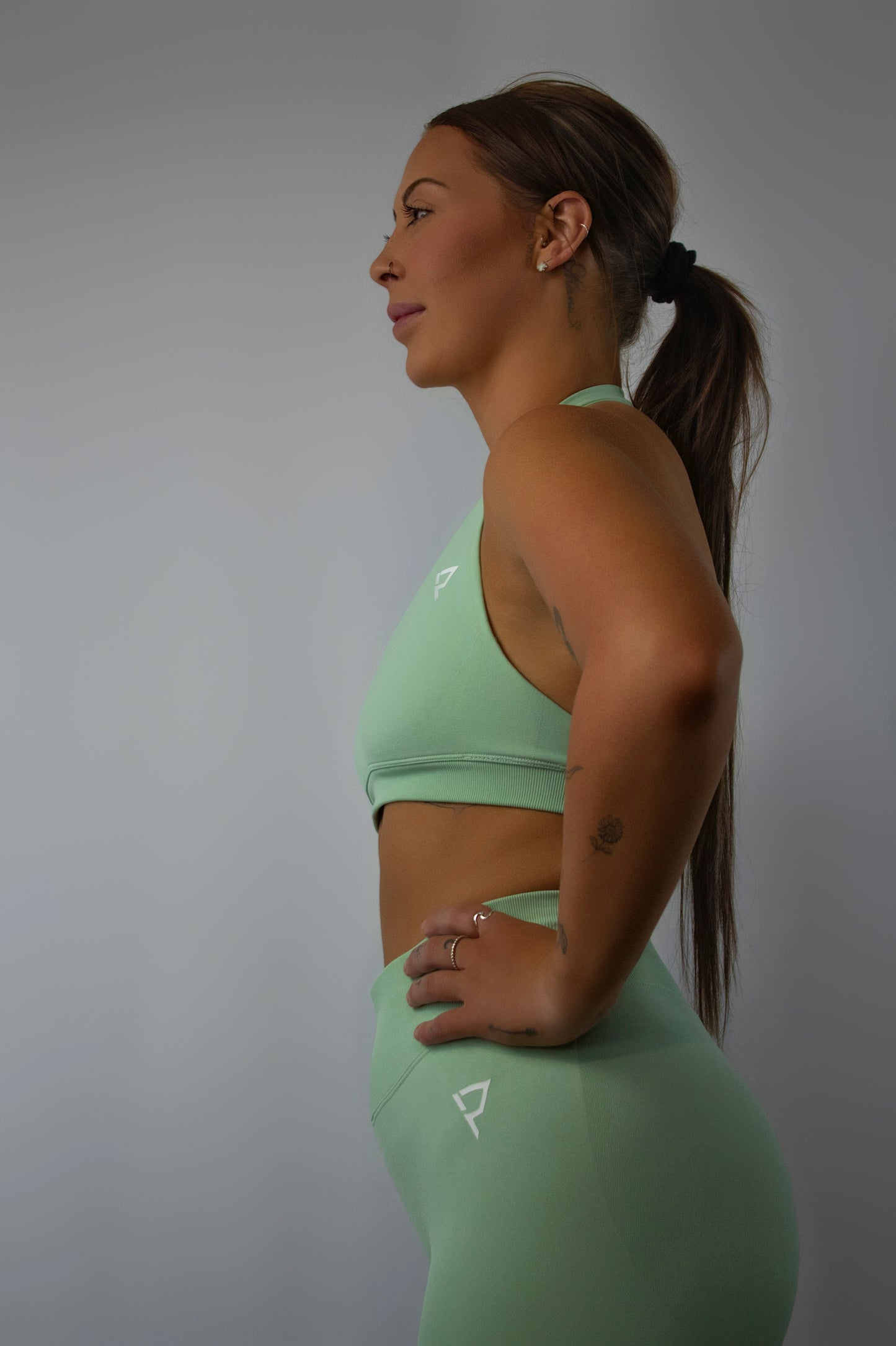 ASCEND SET — BRA & LEGGINGS